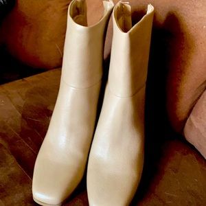 Just fab heeled ankle boots